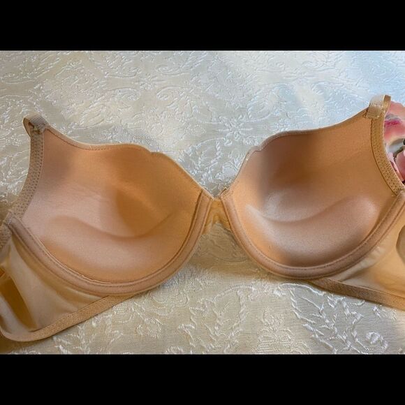 💥Hecho Embroidery Design Fashion Sexy Bras 38C - Picture 4 of 11
